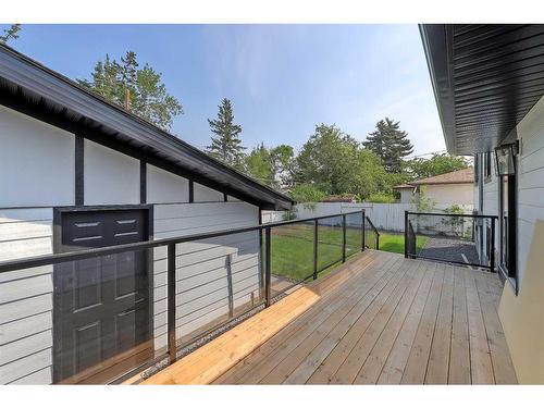 38 Glenside Drive Sw, Calgary, AB - Outdoor With Deck Patio Veranda With Exterior