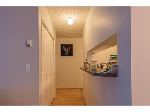 2112-20 Harvest Rose Park Ne, Calgary, AB - Indoor Photo Showing Other Room