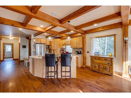 100-352246 242 Avenue West, Rural Foothills County, AB - Indoor Photo Showing Kitchen