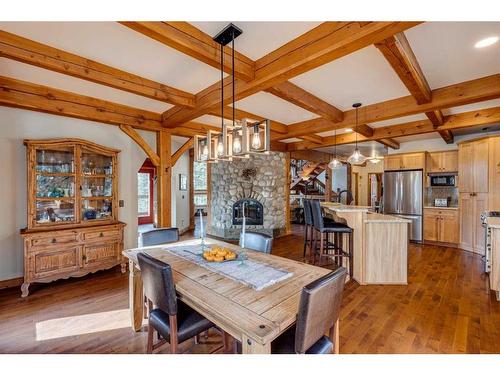 100-352246 242 Avenue West, Rural Foothills County, AB - Indoor Photo Showing Dining Room