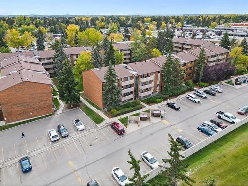 401-11620 Elbow Drive Sw, Calgary, AB - Outdoor With View