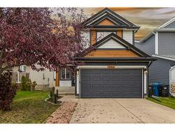 243 Somerglen Road SW Calgary, AB T2Y 3V5