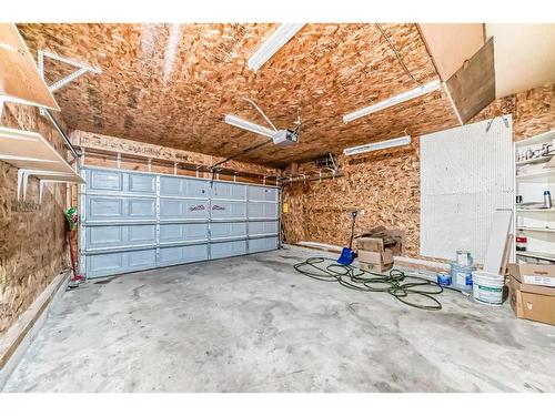 80 Saddlecreek Terrace Ne, Calgary, AB - Indoor Photo Showing Garage