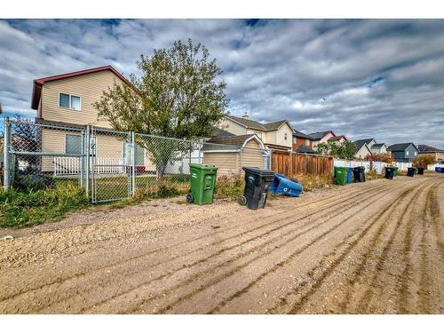 80 Saddlecreek Terrace Ne, Calgary, AB - Outdoor With Deck Patio Veranda