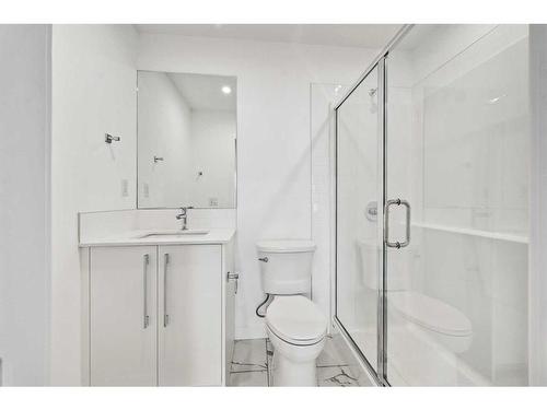 3113-111 Wolf Creek Drive Se, Calgary, AB - Indoor Photo Showing Bathroom