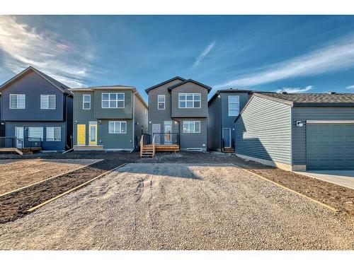 48 Wolf Creek Gardens Se, Calgary, AB 