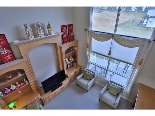 4642 Hamptons Way Nw, Calgary, AB - Indoor Photo Showing Other Room