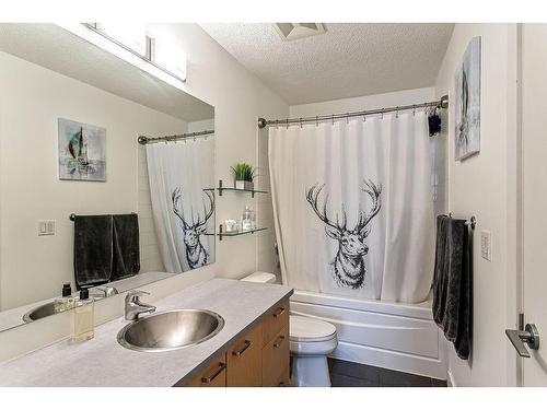 320-315 24 Avenue Sw, Calgary, AB - Indoor Photo Showing Bathroom