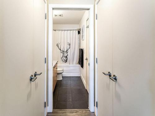 320-315 24 Avenue Sw, Calgary, AB - Indoor Photo Showing Bathroom