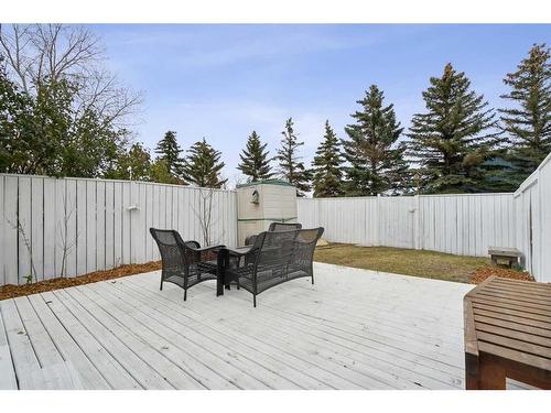 2 Wellington Cove, Strathmore, AB - Outdoor With Deck Patio Veranda