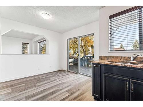 44 Martinwood Mews Ne, Calgary, AB - Indoor