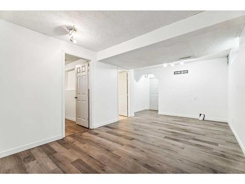 44 Martinwood Mews Ne, Calgary, AB - Indoor Photo Showing Other Room