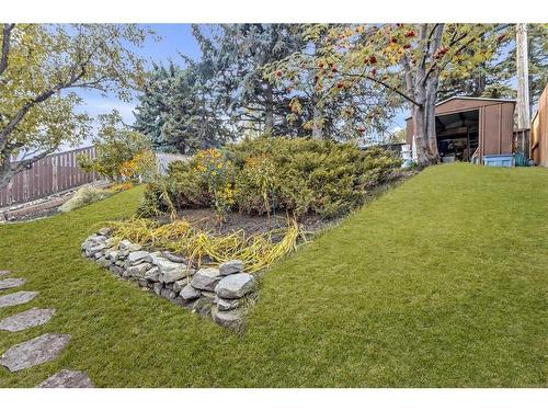 97 Fielding Drive Se, Calgary, AB - Outdoor