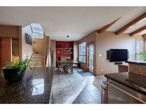 35 Tuscany Reserve Court Nw, Calgary, AB - Indoor