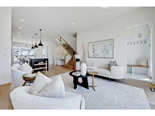 3011 33 Street Sw, Calgary, AB - Indoor Photo Showing Living Room