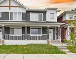 225 Creekside Drive SW Calgary, AB T0L 0X0