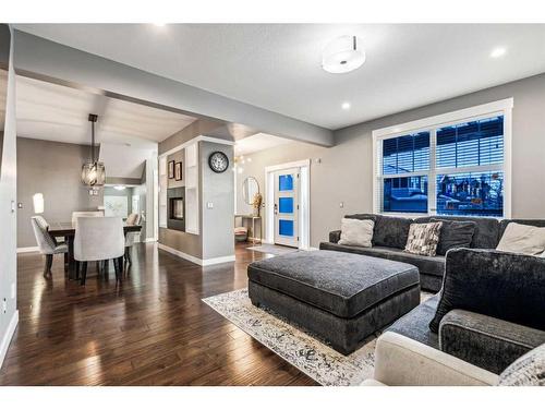 217 Rainbow Falls Glen, Chestermere, AB - Indoor