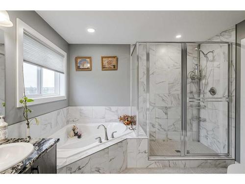 32 Legacy Cove Se, Calgary, AB - Indoor Photo Showing Bathroom