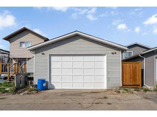 215 Falmere Way Ne, Calgary, AB - Outdoor With Exterior