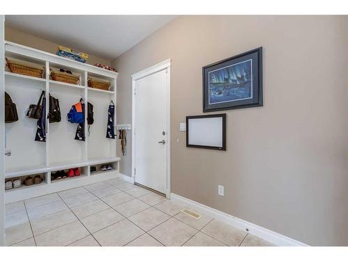 39 Rockcliff Landing Nw, Calgary, AB - Indoor