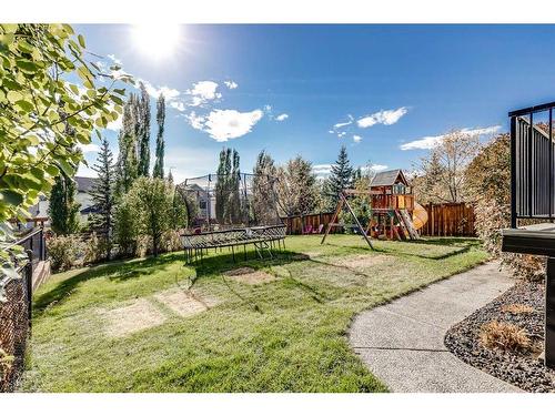 39 Rockcliff Landing Nw, Calgary, AB - Outdoor