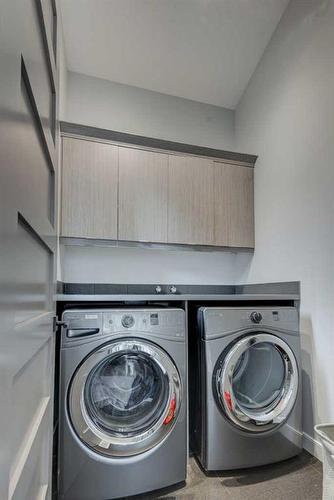 61 Paintbrush Park, Rural Rocky View County, AB - Indoor Photo Showing Laundry Room