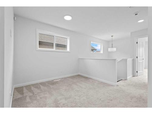 156 Walcrest Boulevard Se, Calgary, AB - Indoor Photo Showing Other Room