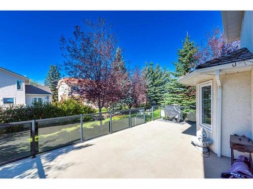 307 Hamptons Mews Nw, Calgary, AB - Outdoor