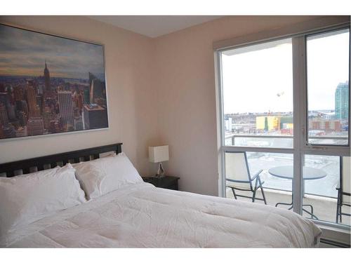 1407-325 3 Street Se, Calgary, AB - Indoor Photo Showing Bedroom