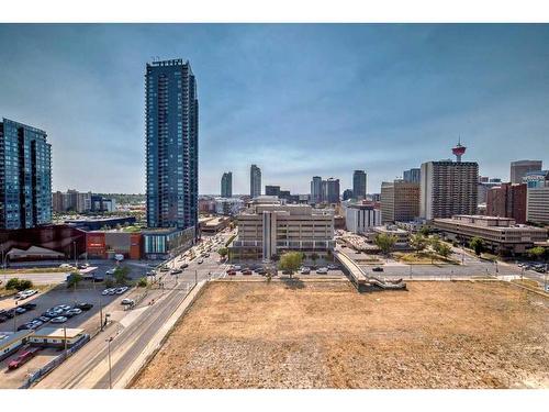 1407-325 3 Street Se, Calgary, AB - Outdoor With View