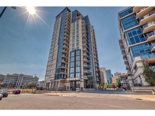 1407-325 3 Street Se, Calgary, AB - Outdoor With Balcony With Facade