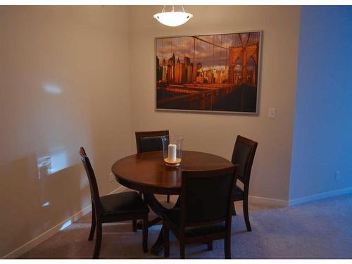 1407-325 3 Street Se, Calgary, AB - Indoor Photo Showing Dining Room