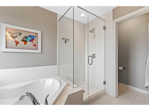 1464 Copperfield Boulevard Se, Calgary, AB - Indoor Photo Showing Bathroom