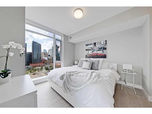 1009-1188 3 Street Se, Calgary, AB - Indoor Photo Showing Bedroom