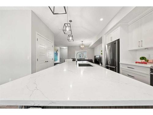 508 Harvest Grove Ne, Calgary, AB - Indoor Photo Showing Kitchen With Upgraded Kitchen