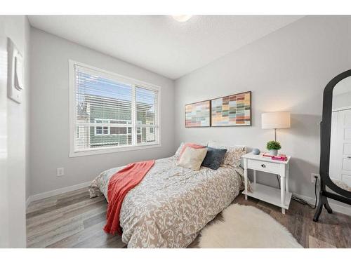 508 Harvest Grove Ne, Calgary, AB - Indoor Photo Showing Bedroom