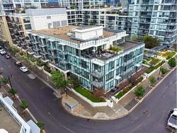 409-51 Waterfront Mews SW Calgary, AB T2P 0X3