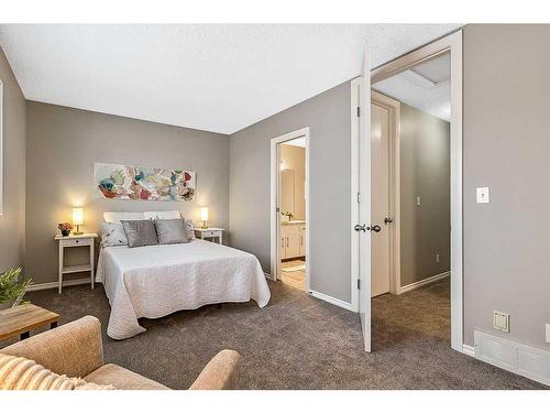 11 Midpark Drive Se, Calgary, AB - Indoor Photo Showing Bedroom