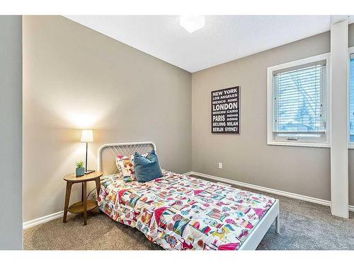 11 Midpark Drive Se, Calgary, AB - Indoor Photo Showing Bedroom