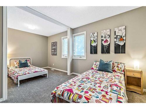 11 Midpark Drive Se, Calgary, AB - Indoor Photo Showing Bedroom