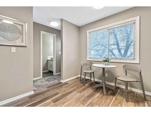 11 Midpark Drive Se, Calgary, AB - Indoor Photo Showing Other Room