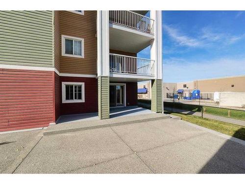 1102-10 Prestwick Bay Se, Calgary, AB - Outdoor With Exterior