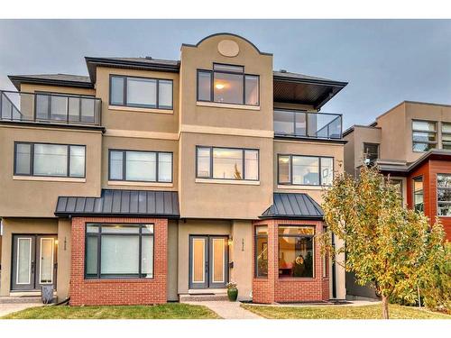 1826 32 Avenue Sw, Calgary, AB - Outdoor With Facade