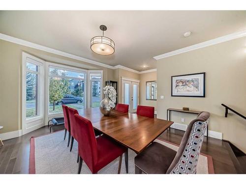 1826 32 Avenue Sw, Calgary, AB - Indoor Photo Showing Dining Room