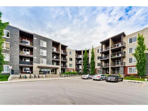 313-195 Kincora Glen Road Nw, Calgary, AB - Outdoor With Facade