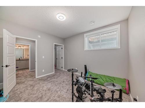 11 West Grove Common Sw, Calgary, AB - Indoor