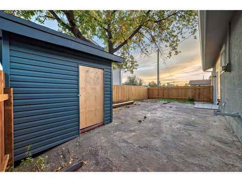 103 Olympia Drive Se, Calgary, AB - Outdoor