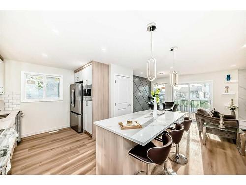 103 Olympia Drive Se, Calgary, AB - Indoor Photo Showing Kitchen