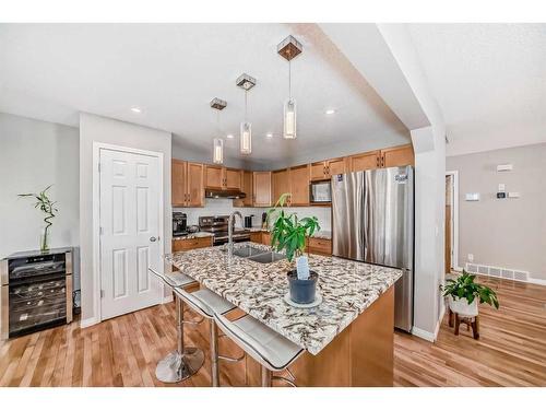 2 Evansbrooke Manor Nw, Calgary, AB - Indoor Photo Showing Kitchen With Double Sink With Upgraded Kitchen