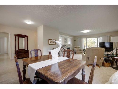 639 1 Street North, Vulcan, AB - Indoor Photo Showing Dining Room